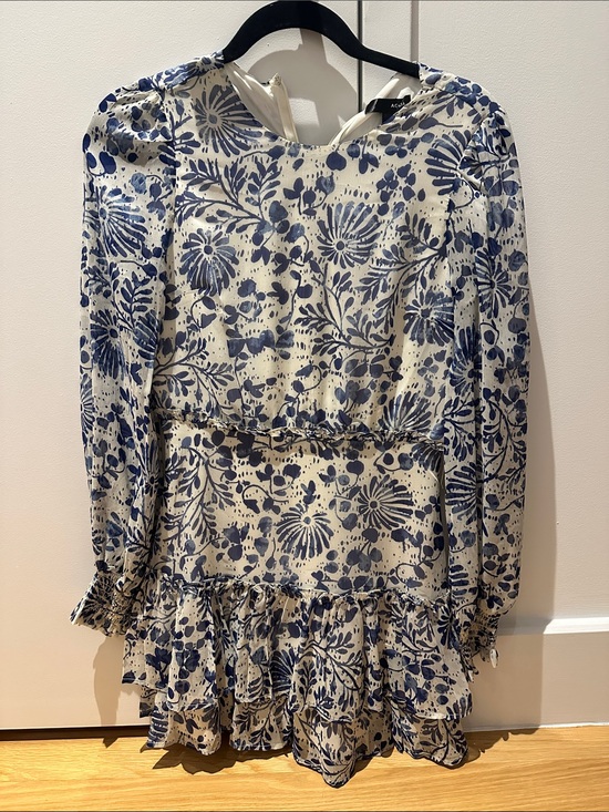 Aqua Dresses & Skirts - Aqua Cream and Navy Floral Long Sleeve Dress